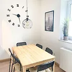 דירה Megha Living - 2 Appartments Mit Kueche - Zentral
