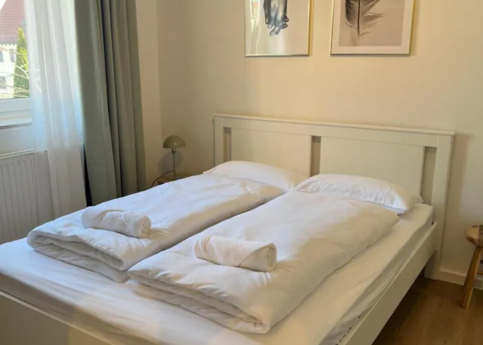 Megha Living - 2 Appartments Mit Kueche - Zentral * Мемминген
