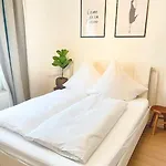 Lejlighed Megha Living - 2 Appartments Mit Kueche - Zentral Memmingen