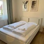 Megha Living - 2 Appartments Mit Kueche - Zentral * Memmingen