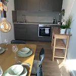 Megha Living - 2 Appartments Mit Kueche - Zentral * Memmingen