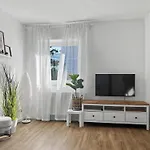 Megha Living - 2 Appartments Mit Kueche - Zentral Appartamento Memmingen