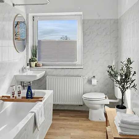 Megha Living - 2 Appartments Mit Kueche - Zentral Appartement Memmingen