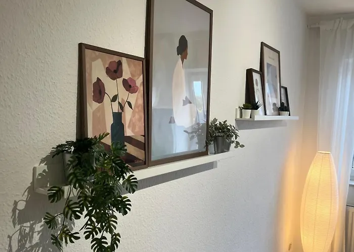 Megha Living - 2 Appartments Mit Kueche - Zentral *