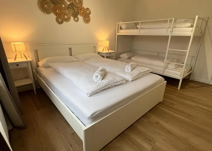 Megha Living - 2 Appartments Mit Kueche - Zentral * ميمنغن